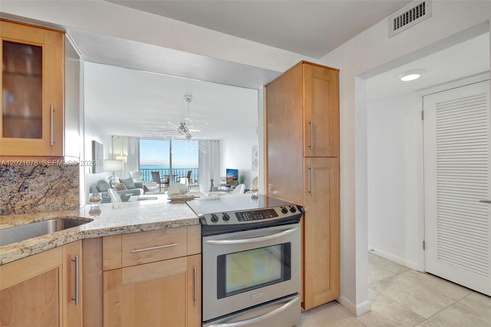 1400 S Ocean Dr 1001 photo 2