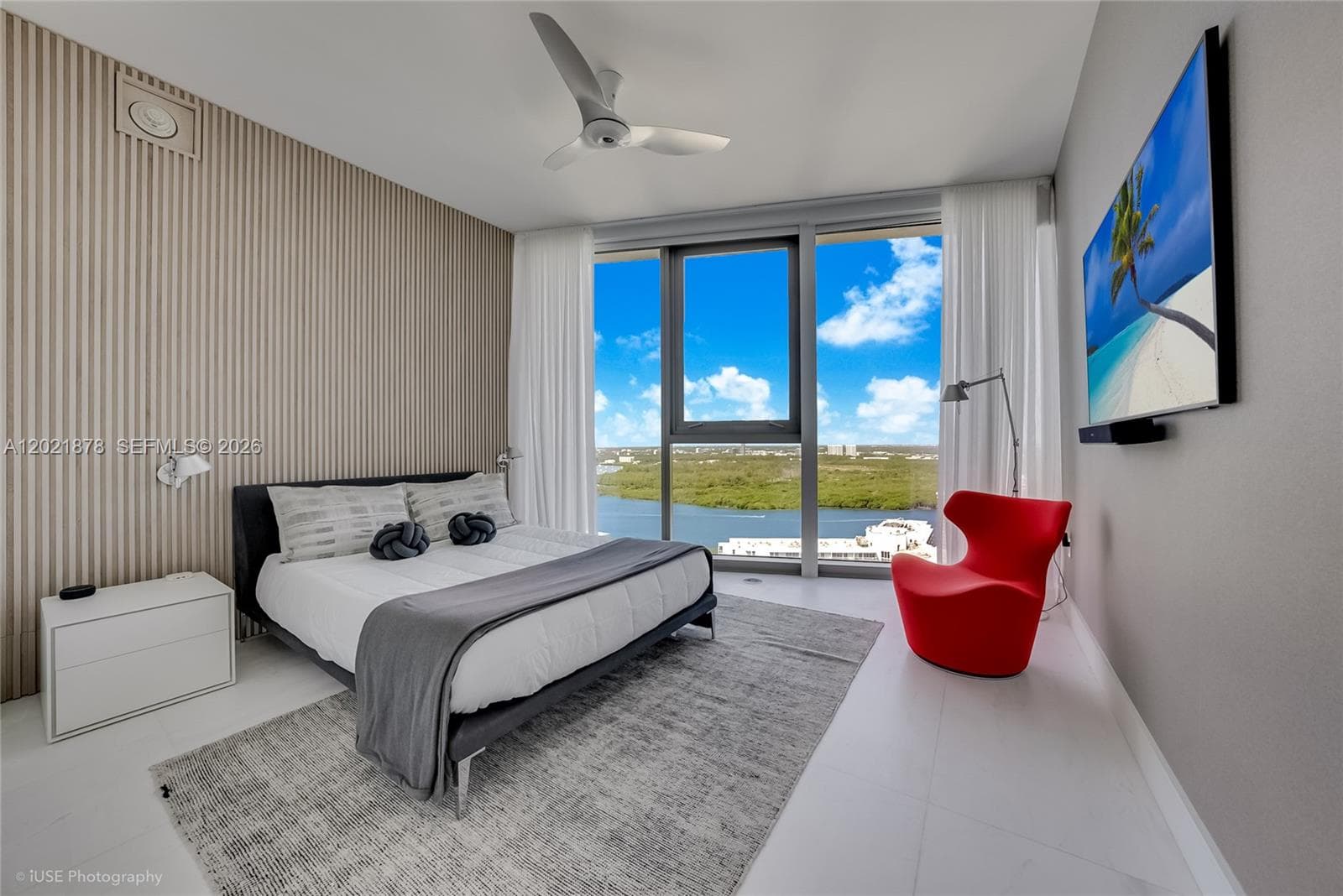 15701 Collins ave 3001 photo 10
