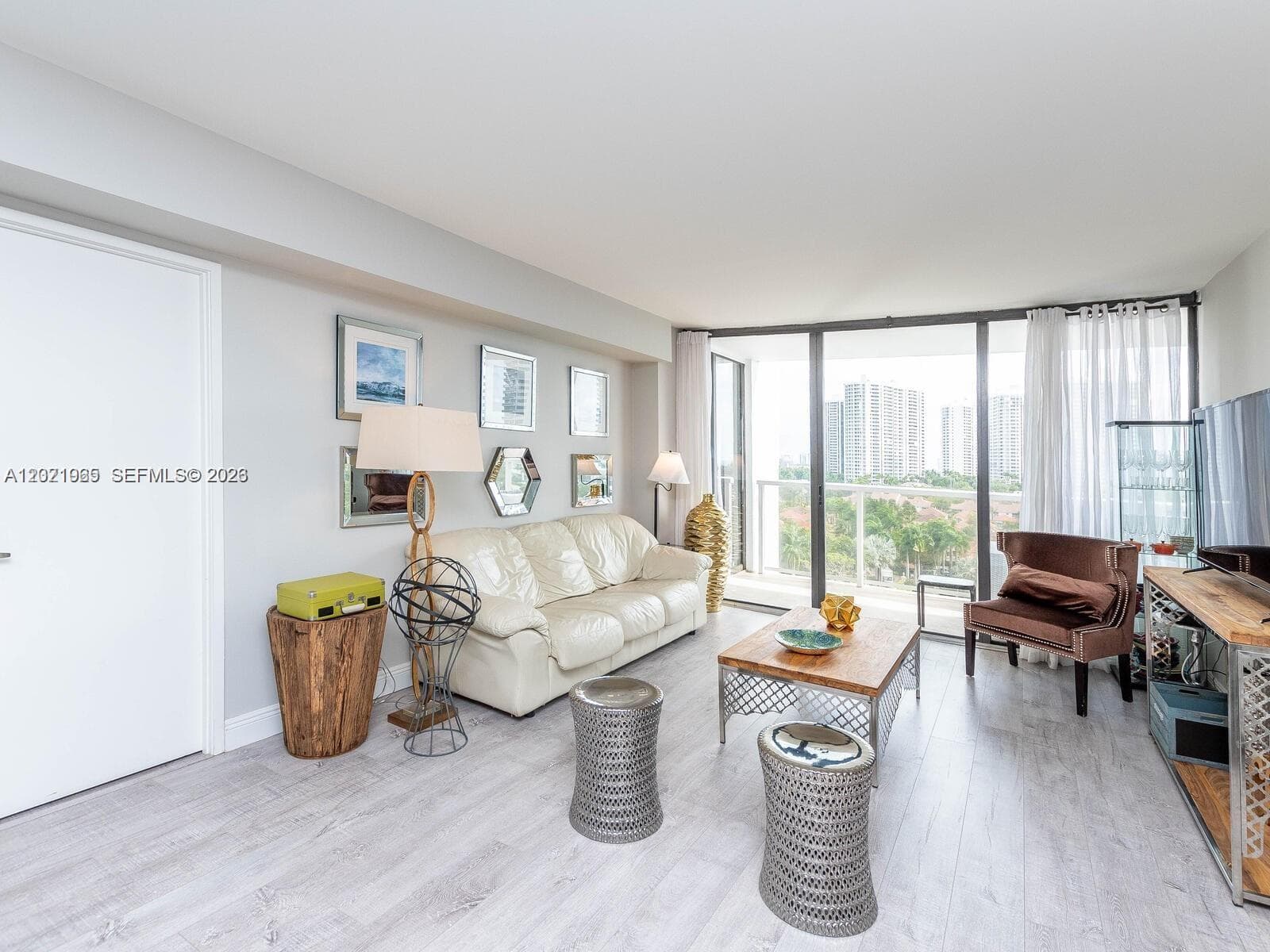 3701 N Country Club Dr 1002 photo 6