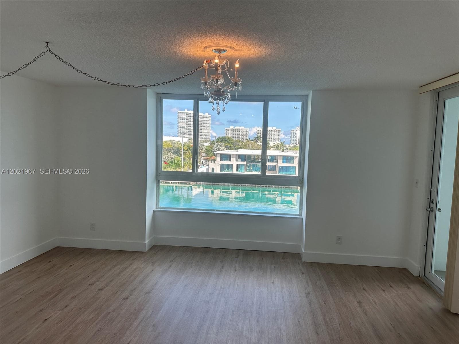9501 E Bay Harbor Dr 5B photo 7