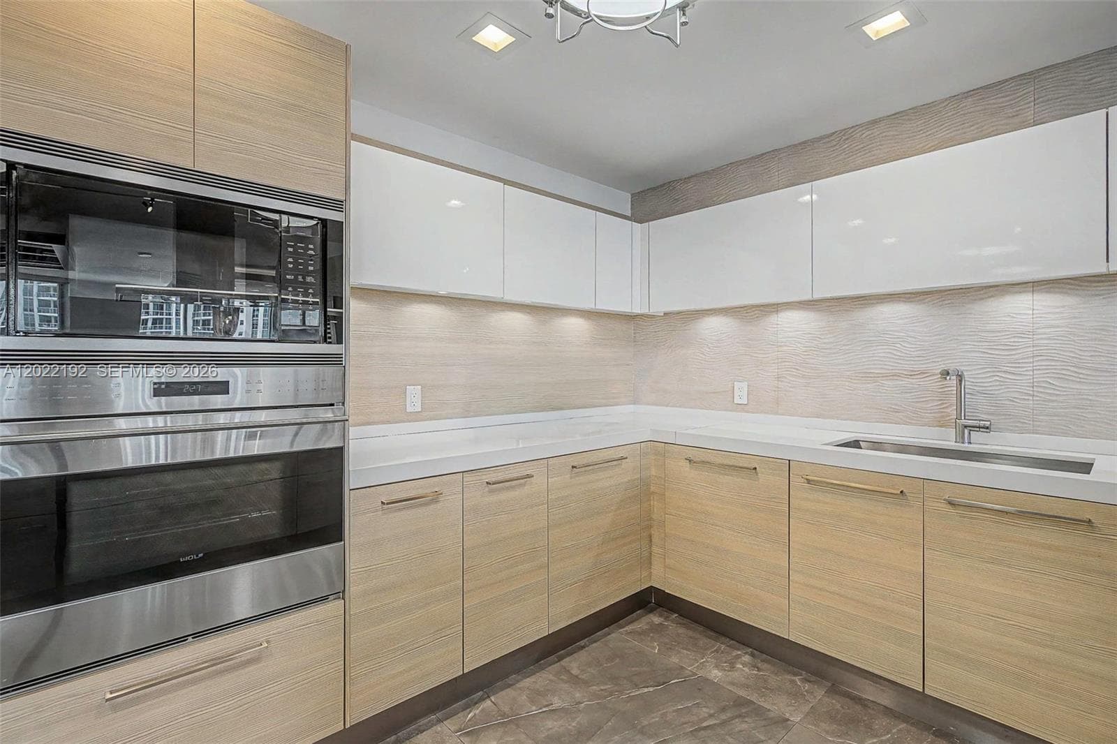 17111 Biscayne Blvd 1405/07 photo 13