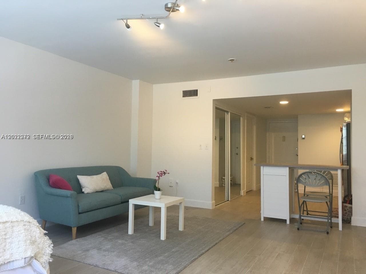 999 Brickell Bay Dr 209 photo 5