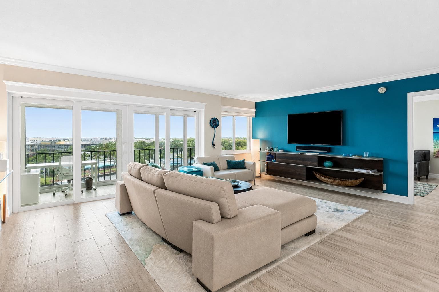 86 Macfarlane Drive #8f 4