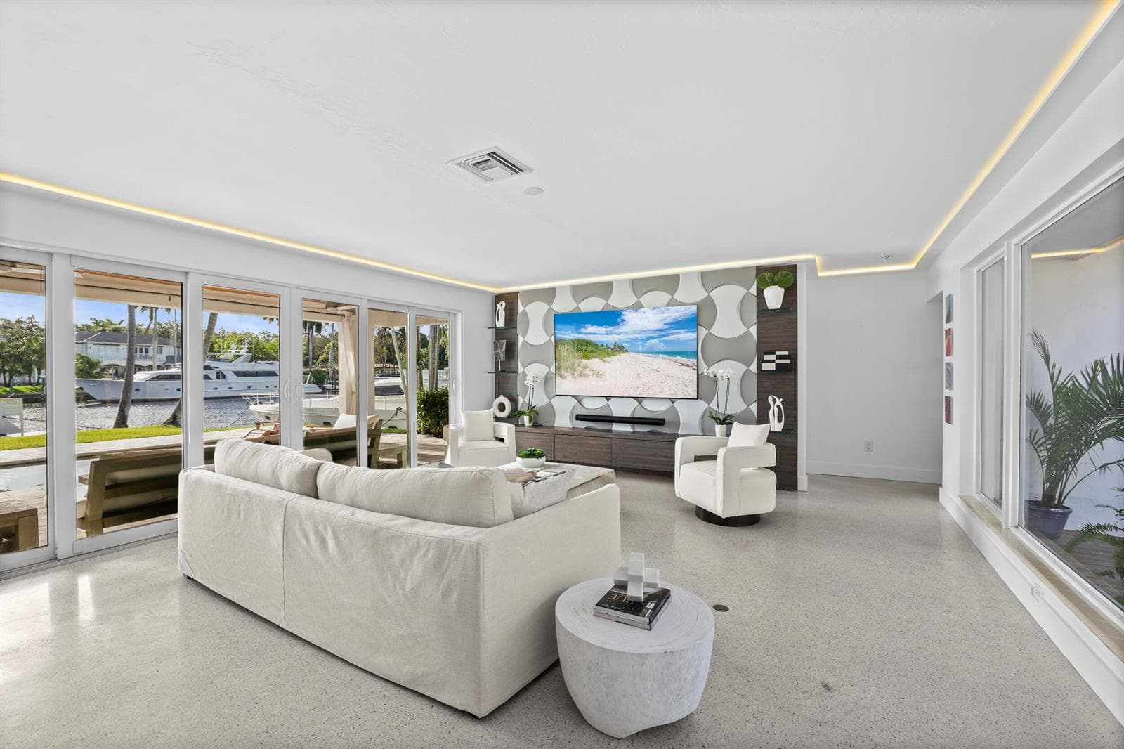 1321 Tangelo Isle 4
