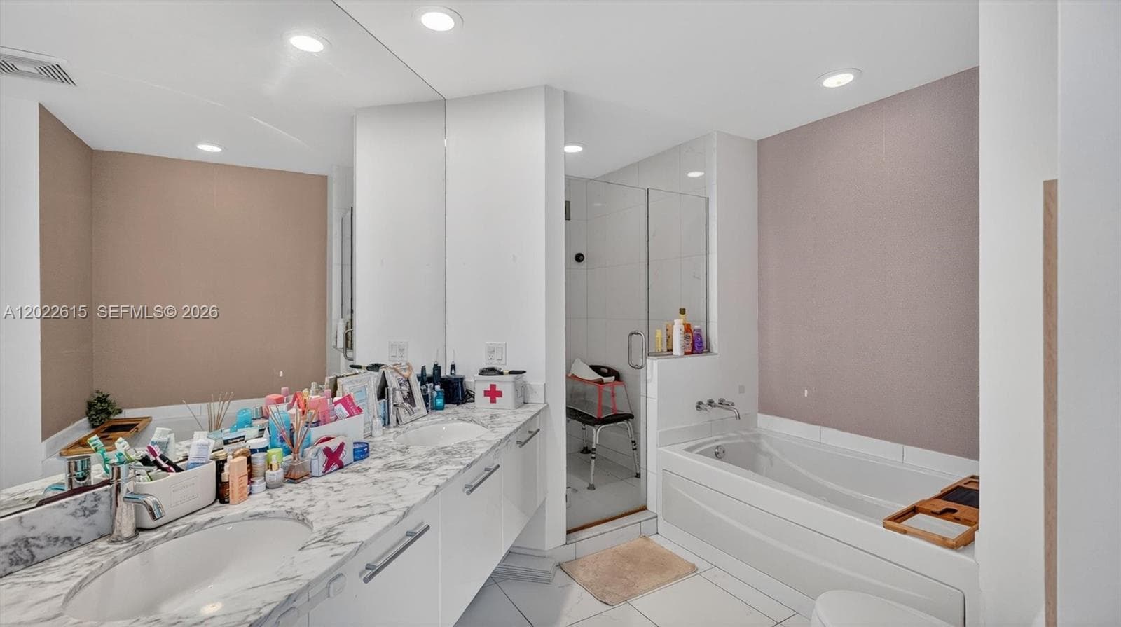 500 Brickell Ave 4102 photo 20