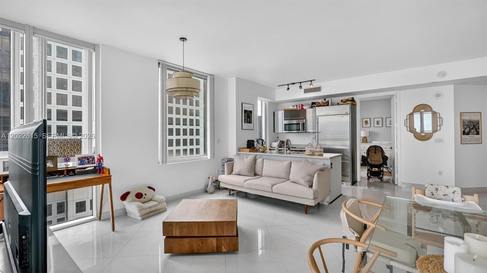 500 Brickell Ave 4102 photo 10