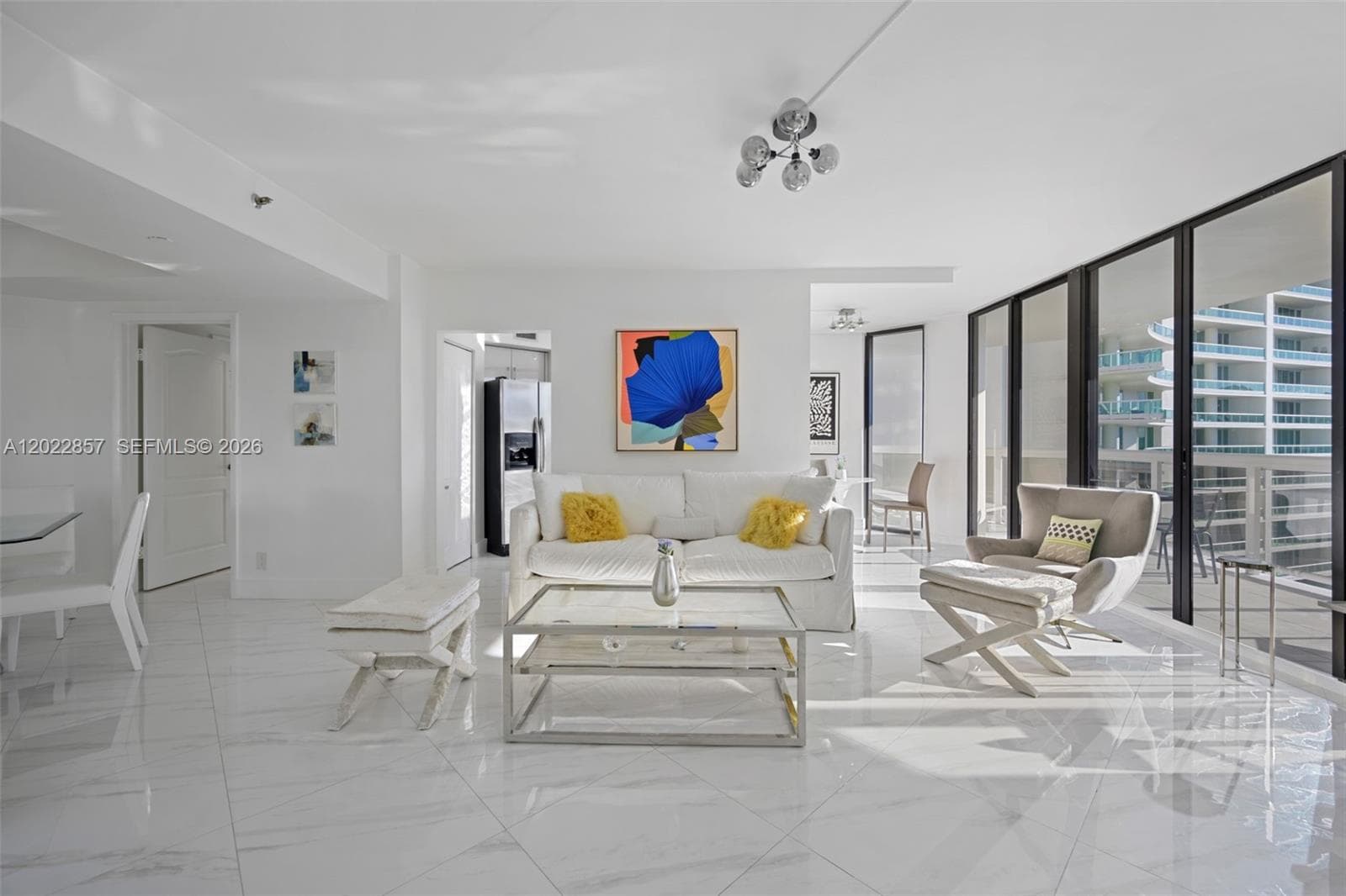 20185 E Country Club Dr 1104 photo 4