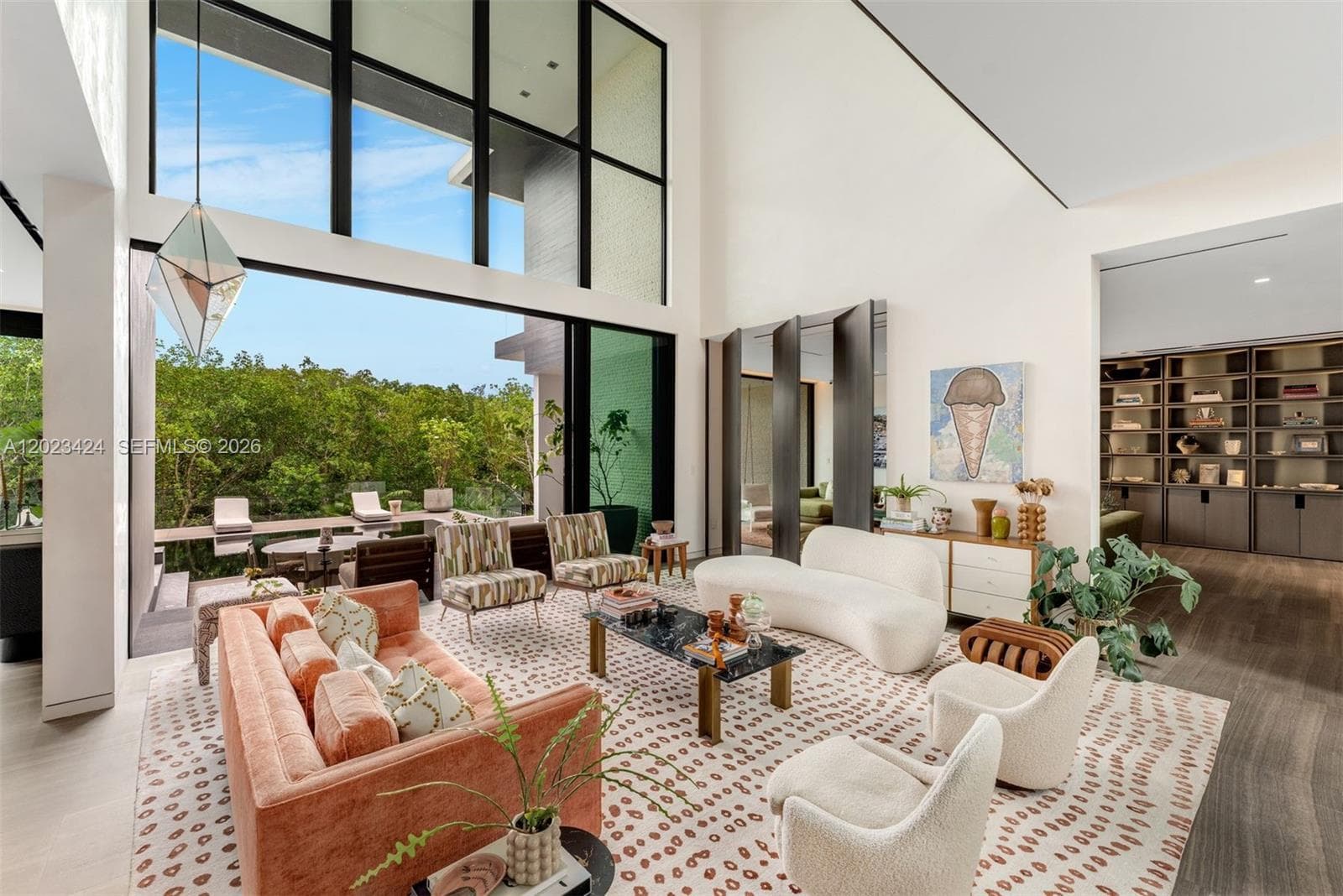 132 Paloma Dr 3