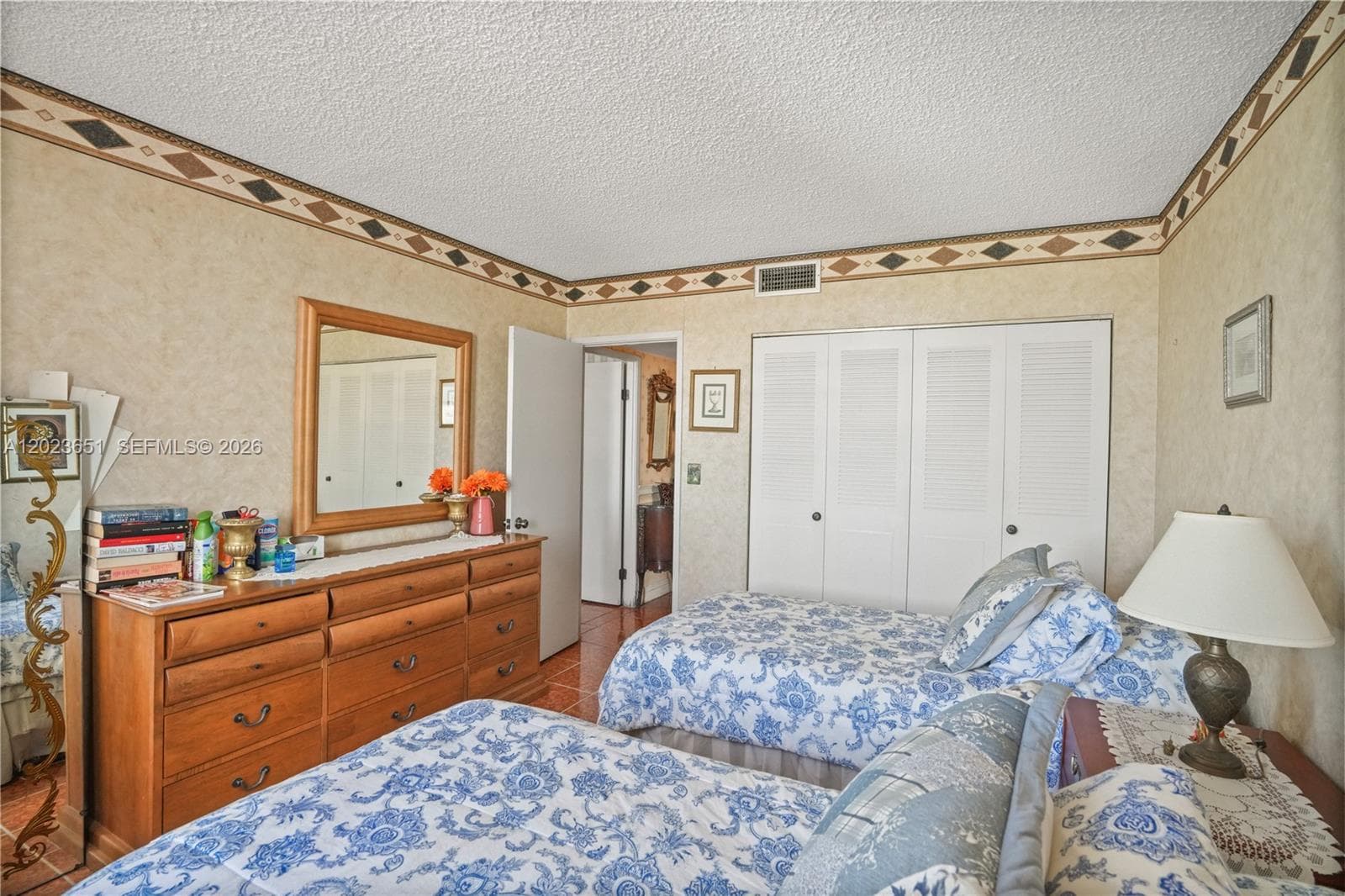 1351 NE Miami Gardens Dr 1006E photo 6