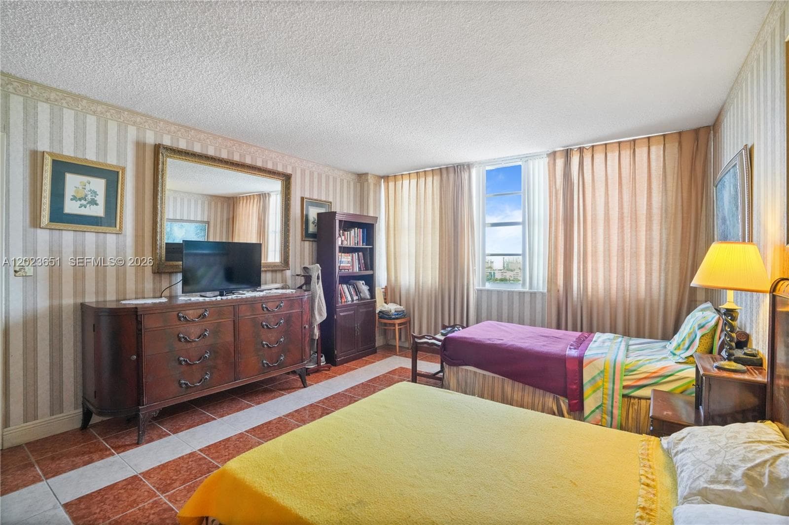 1351 NE Miami Gardens Dr 1006E photo 8