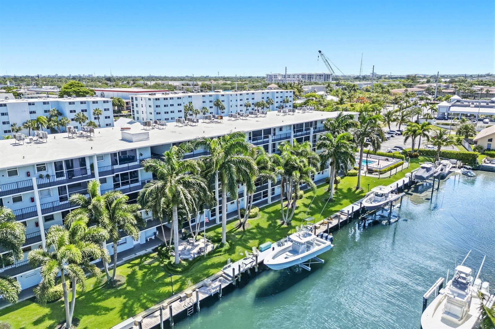 109 Paradise Harbour Boulevard #203 2