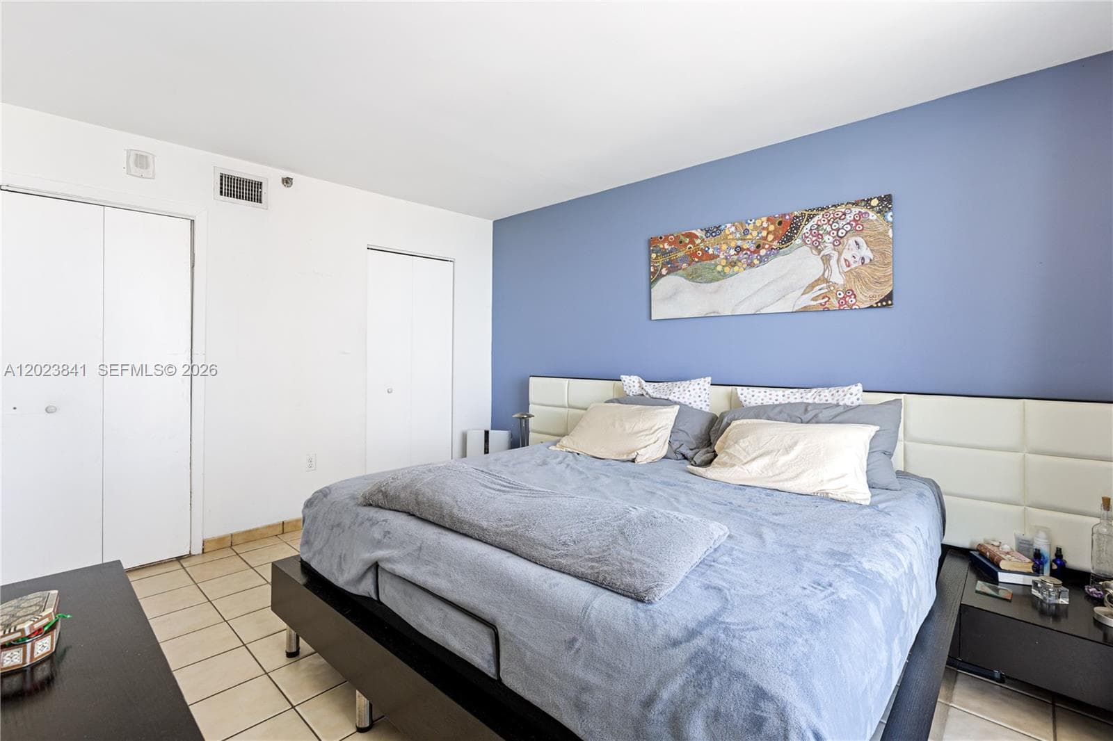 2457 Collins Ave 1602 photo 8