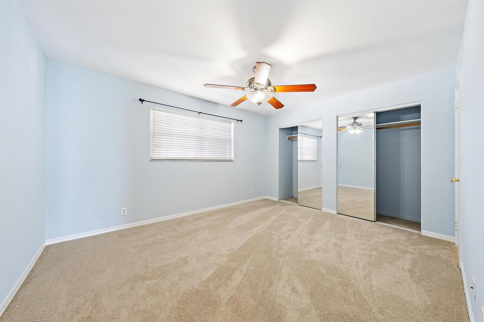 400 Wilma Circle 206 photo 11