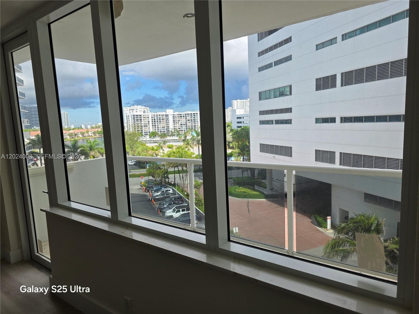 3725 S Ocean Dr 617 photo 17
