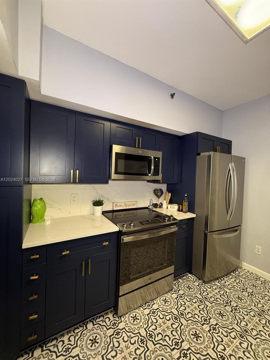 3215 NE 184th St 14109 photo 12