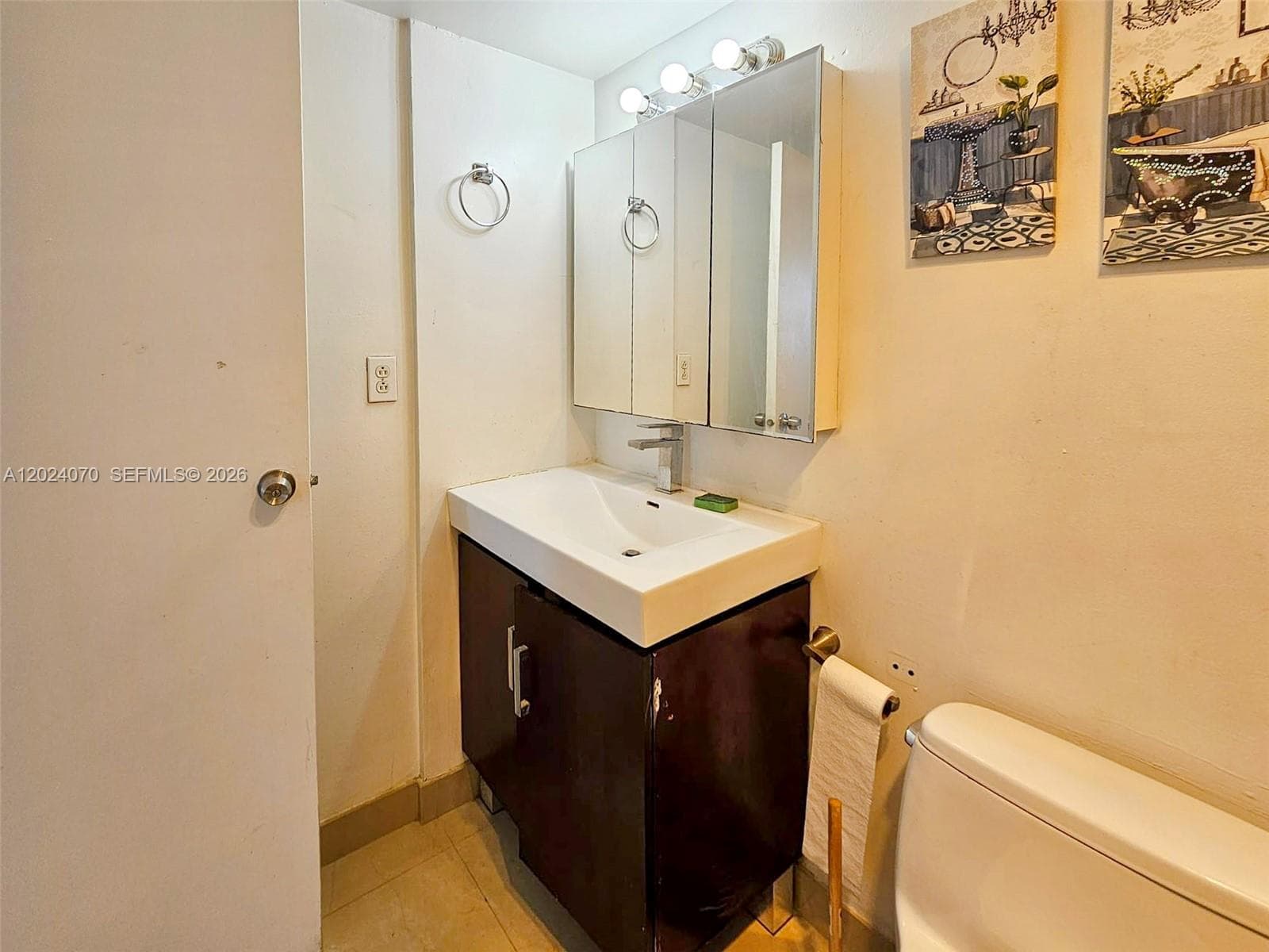 100 Bayview Dr 722 photo 13