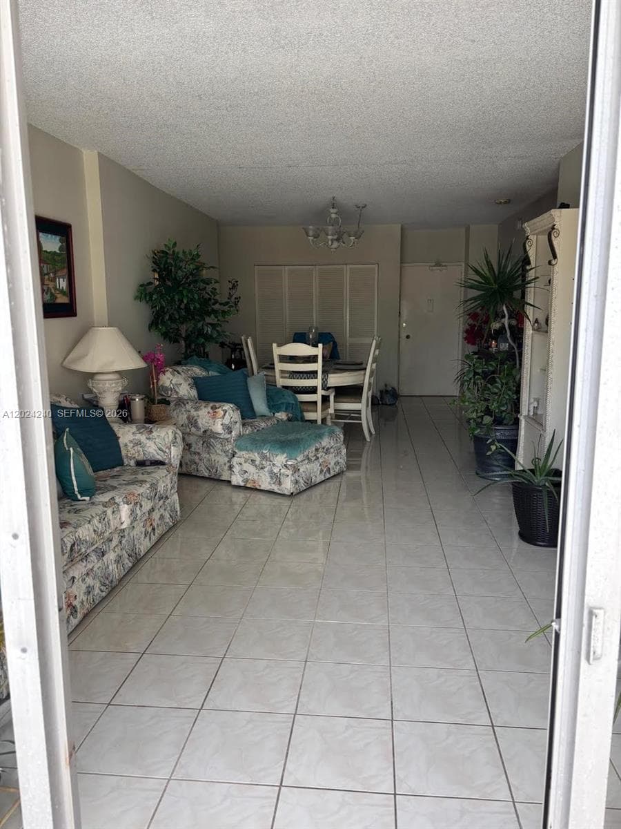 1985 S Ocean Dr 3B photo 2