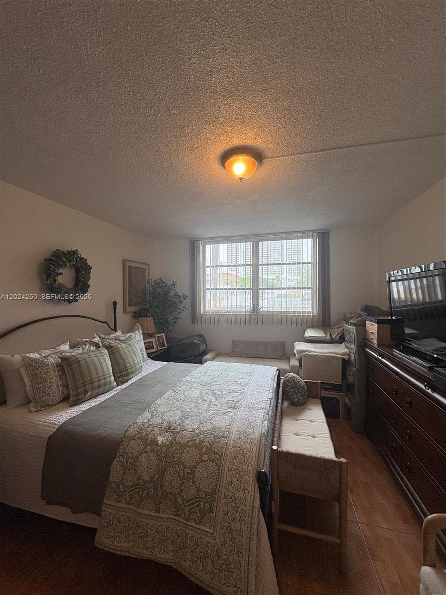 3551 NE 169th St 104 photo 16