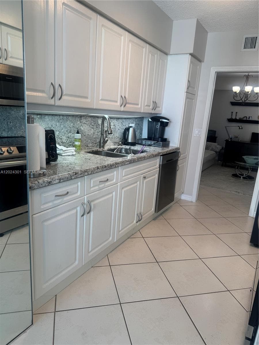 16400 Collins Ave 1242 photo 11