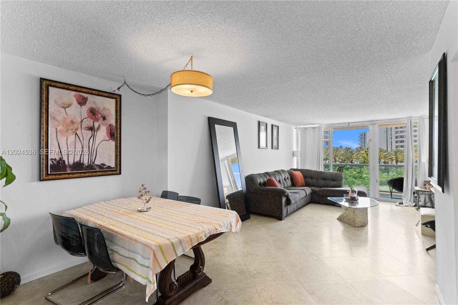 100 Bayview Dr 307 photo 3