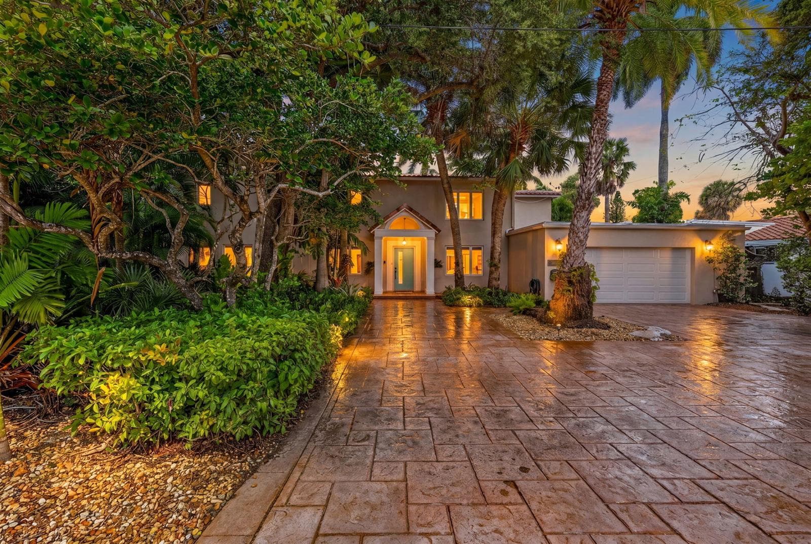 829 Coconut Drive 2