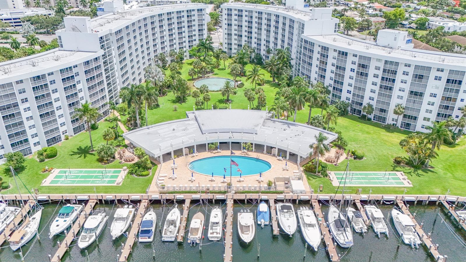 2731 NE 14th Street Causeway #923 2