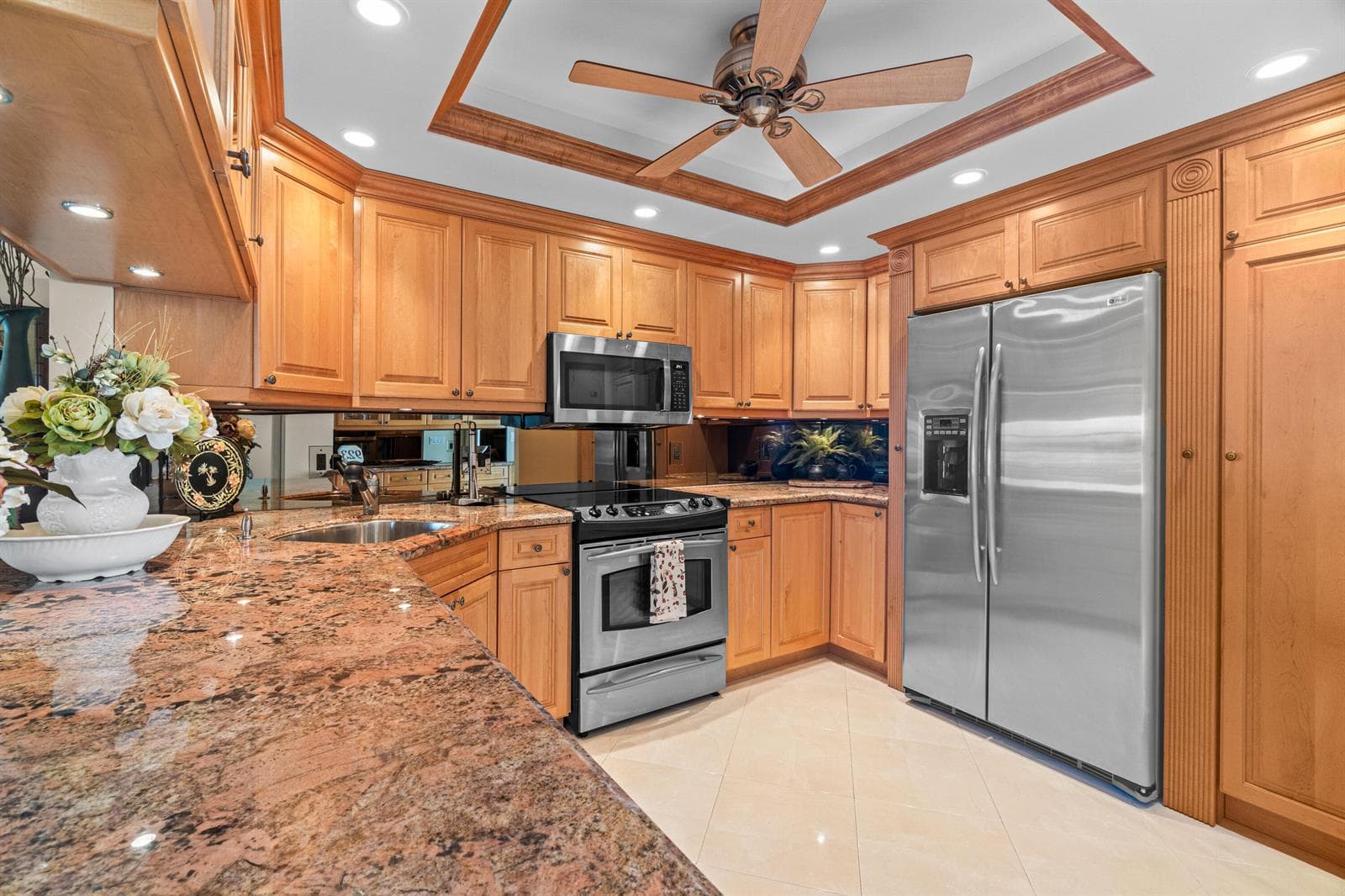 2731 NE 14th Street Causeway #923 4