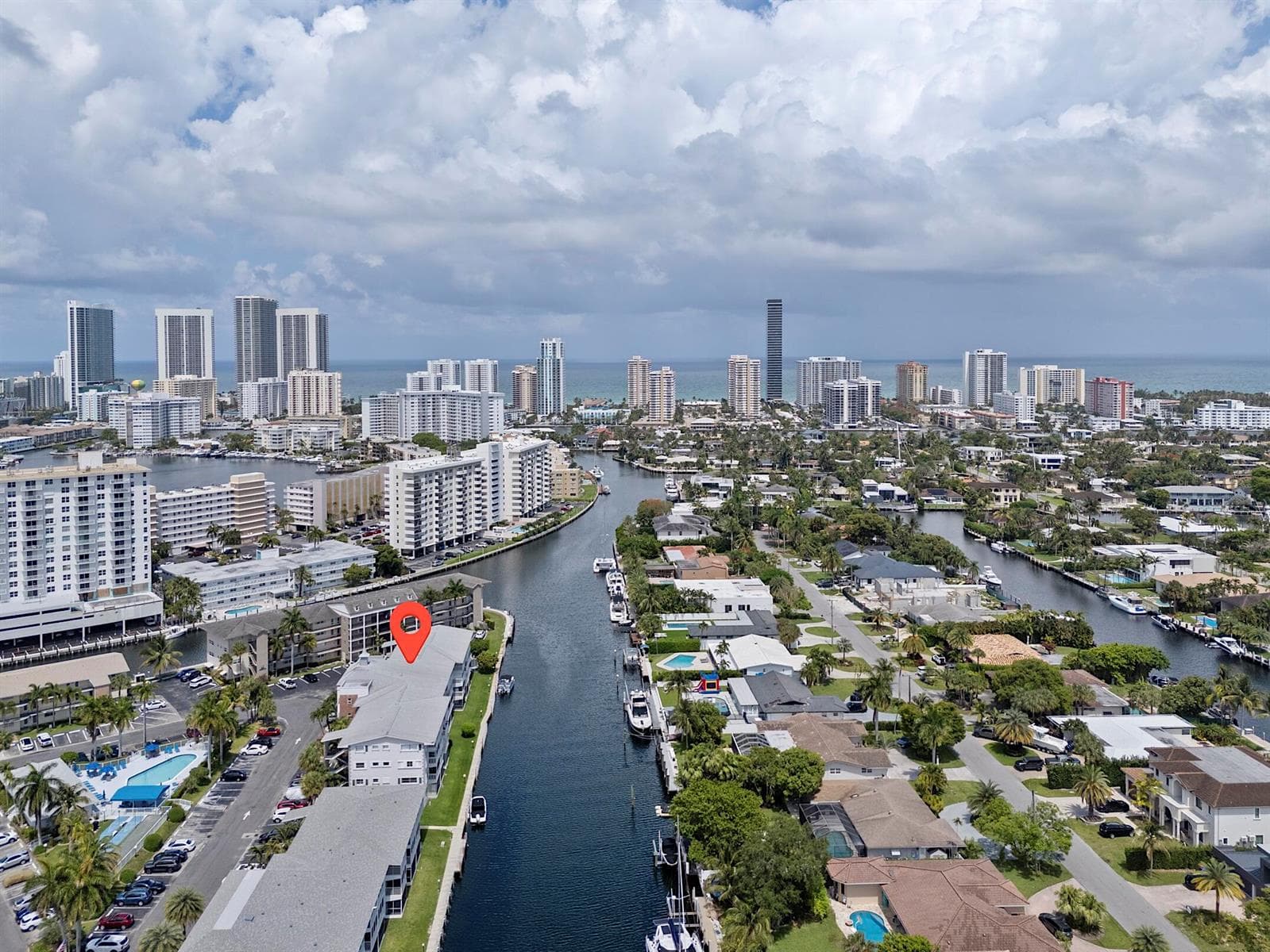 455 Paradise Isle Boulevard #404 3