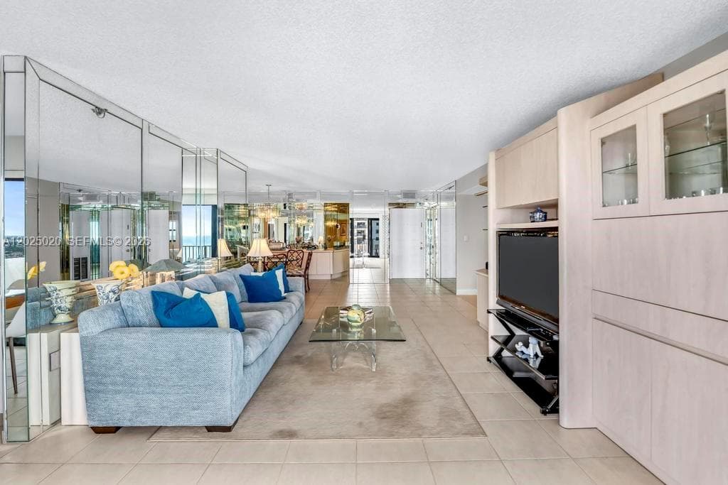 1201 S Ocean Dr 2003N photo 10