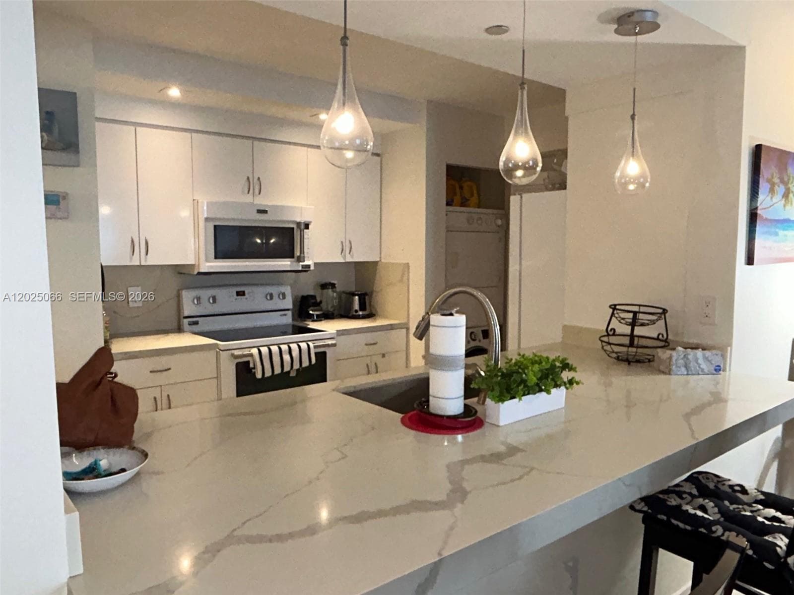 6917 Collins Ave 807 photo 4