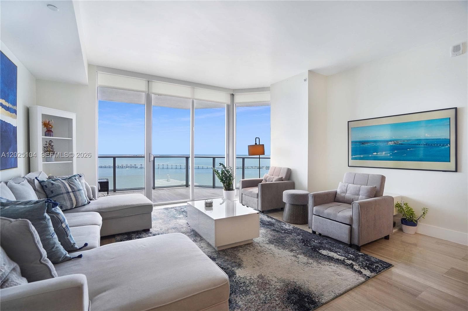 1300 Brickell Bay Dr 3402 photo 3