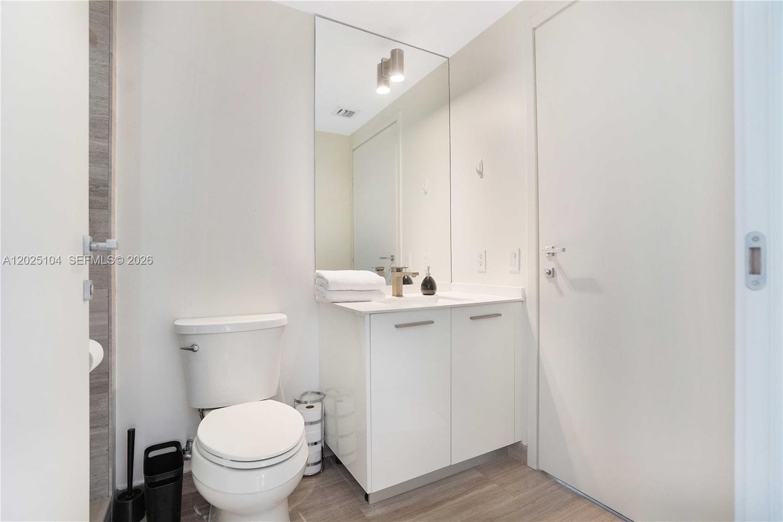 1300 Brickell Bay Dr 3402 photo 18