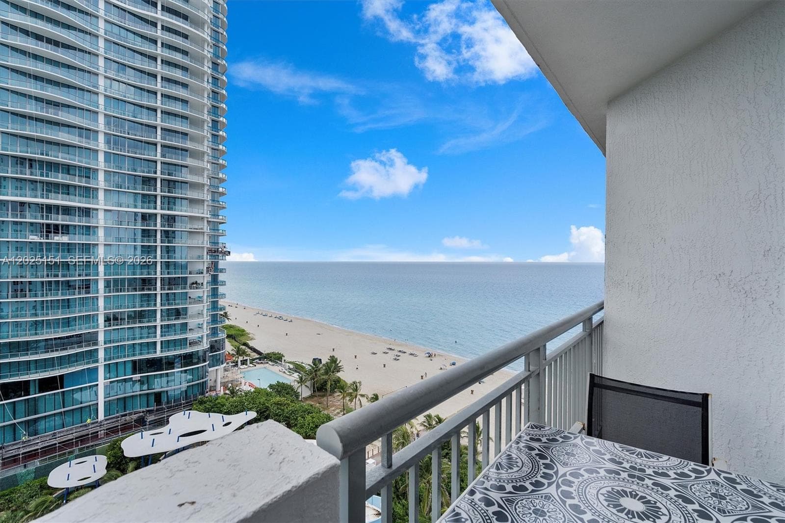17375 Collins Ave 1507 photo 9