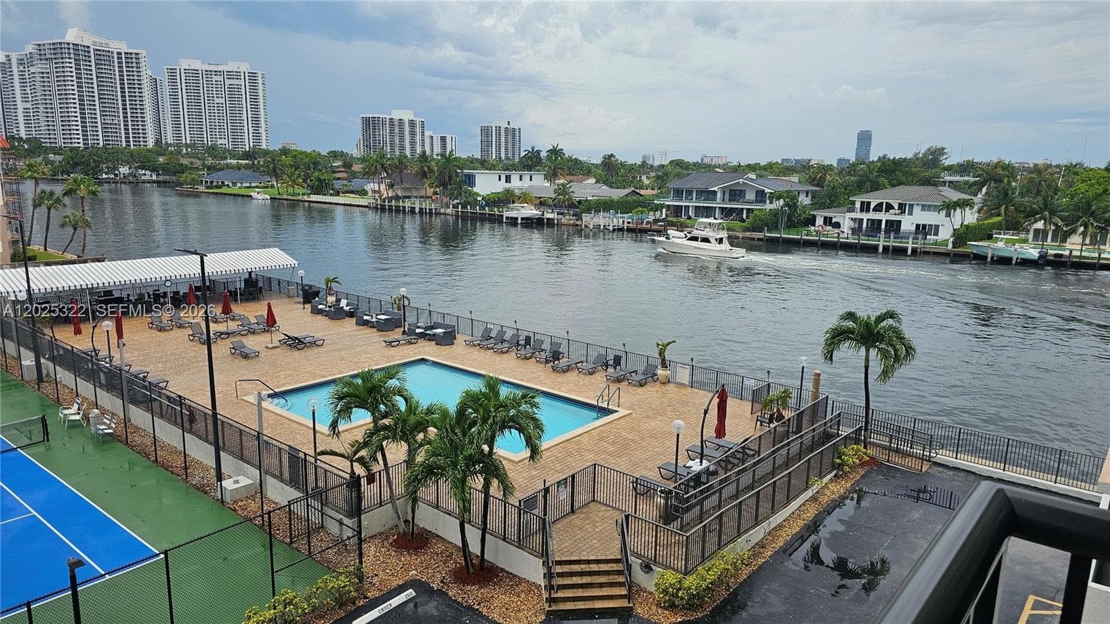2017 S Ocean Dr 408 photo 20