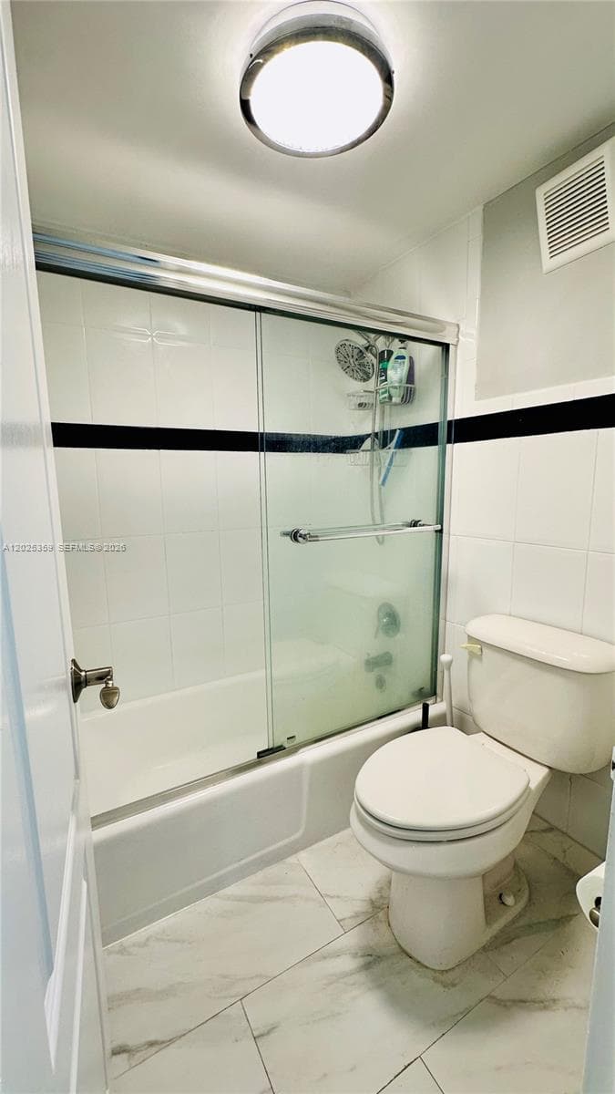 100 Lincoln Rd 720 photo 18