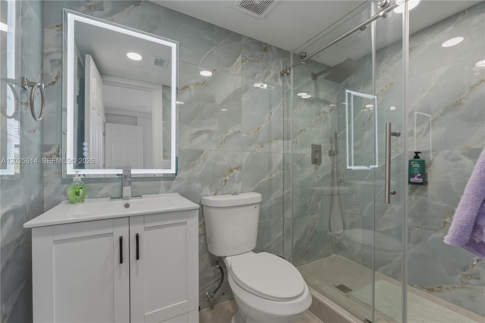 3702 NE 171st St 17 photo 12