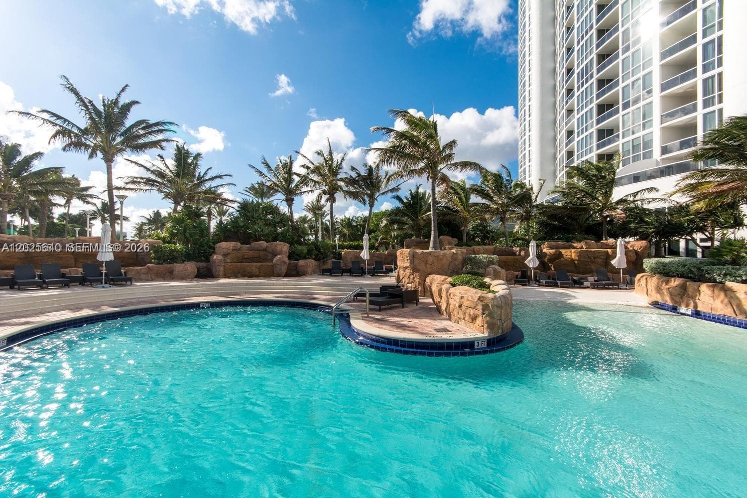 18201 Collins Ave 5303 photo 24