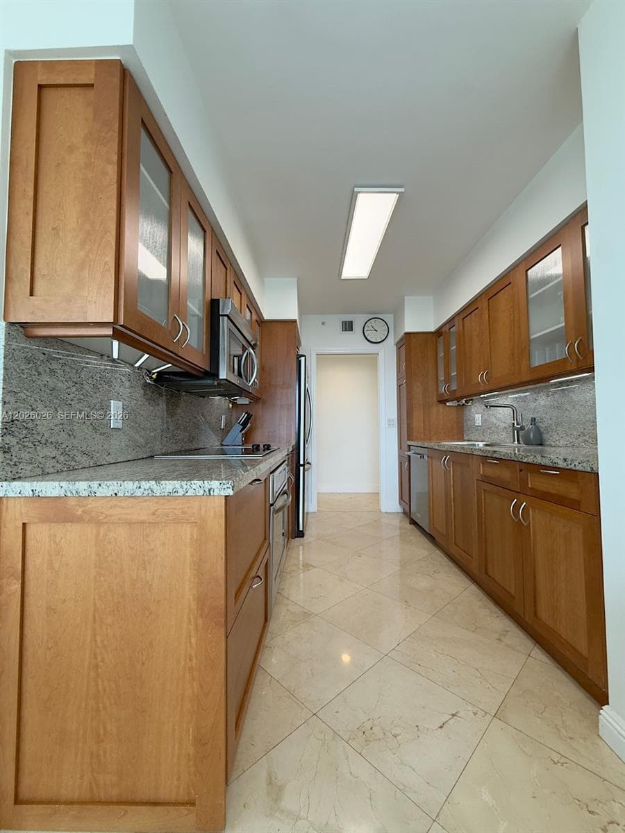16400 Collins Ave 1545 photo 19