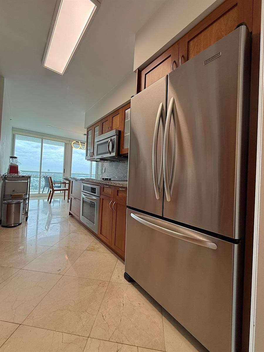 16400 Collins Ave 1545 photo 21