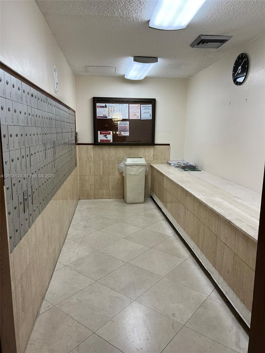 1865 S Ocean Dr 2G photo 10