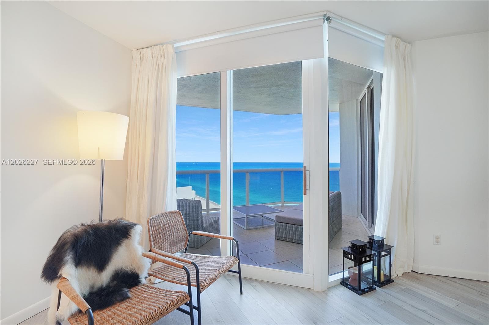 4779 Collins Ave 2908 photo 12