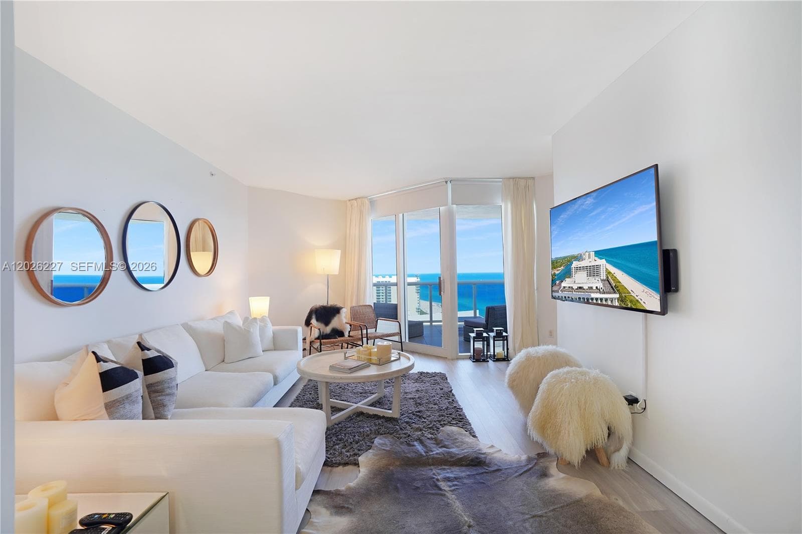 4779 Collins Ave 2908 photo 4