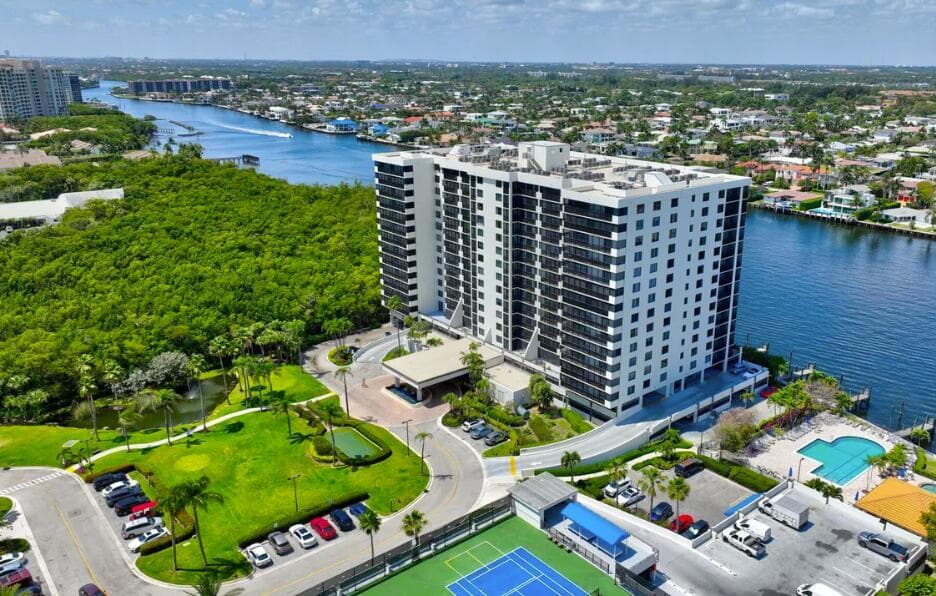 3420 S Ocean Boulevard #8t 4