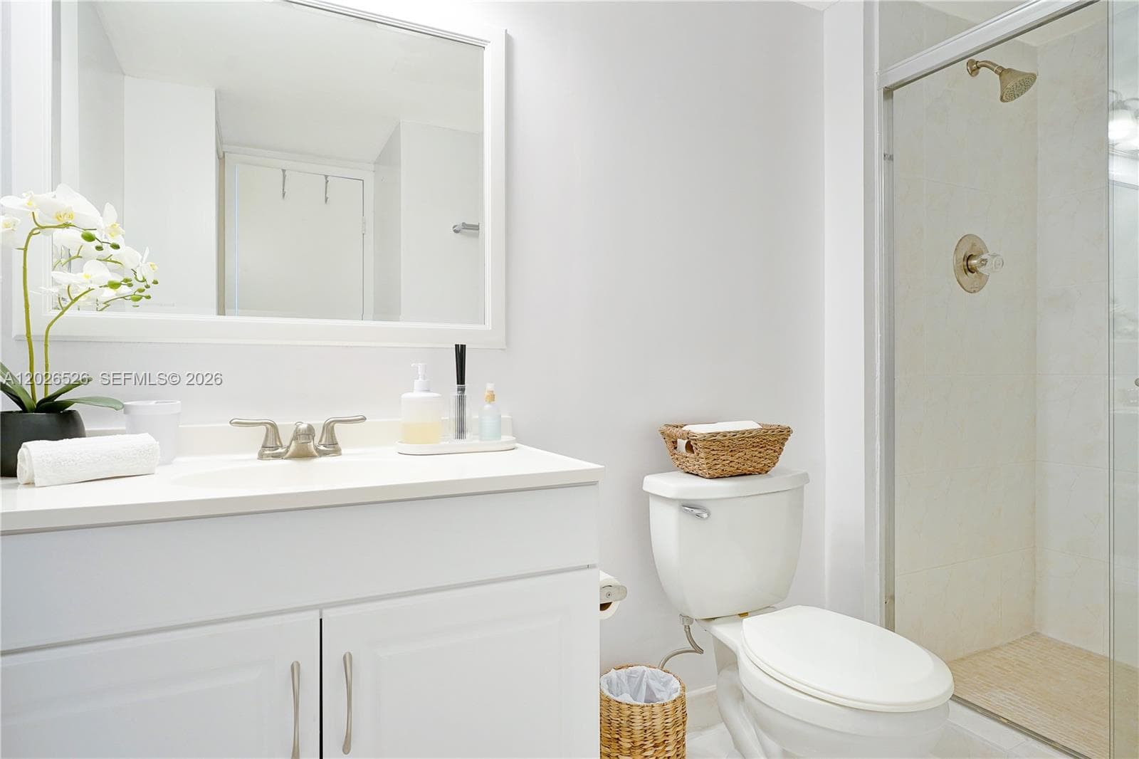 3625 N Country Club Dr 2610 photo 10