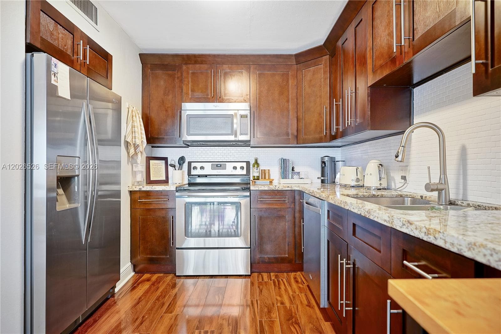 3625 N Country Club Dr 2610 photo 14