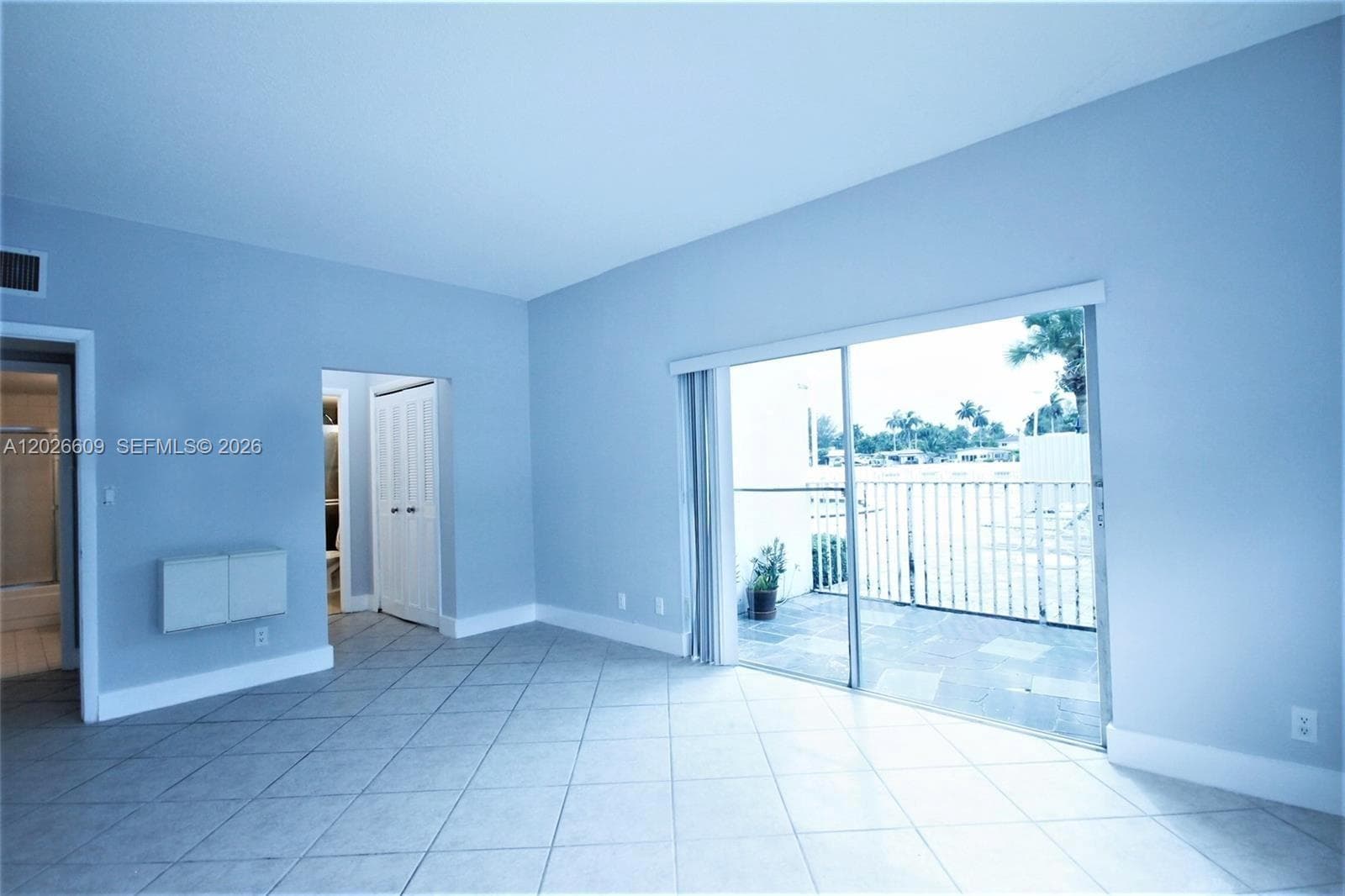 1455 N Treasure Dr 1A photo 20