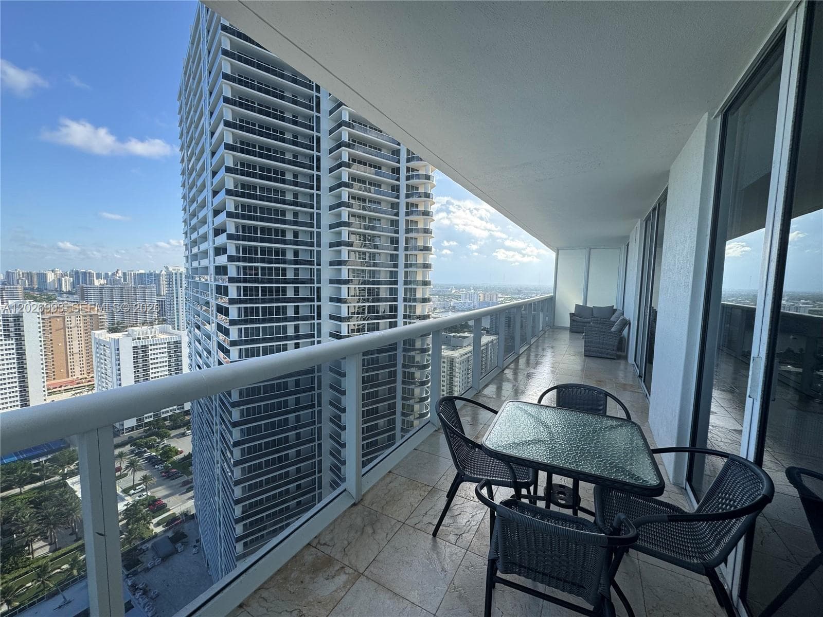 1830 S Ocean Dr 3003 photo 3