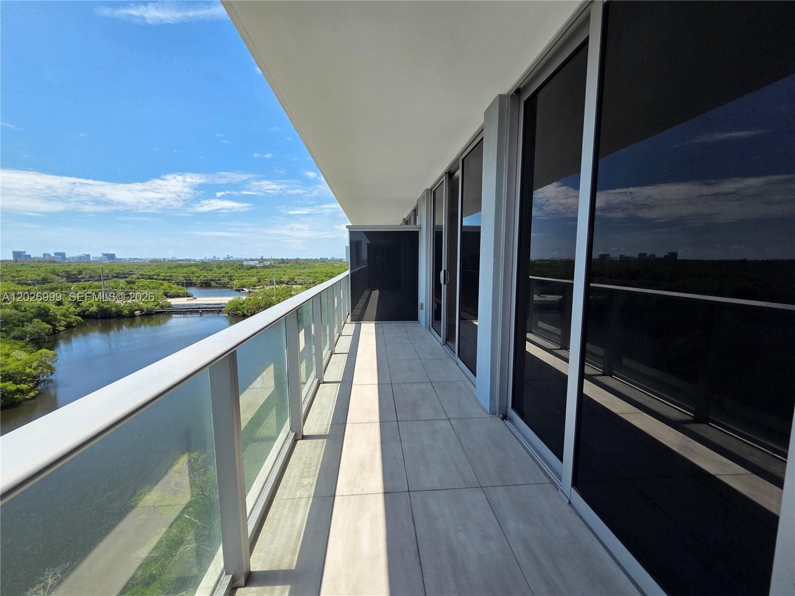 16385 Biscayne Blvd 1019 photo 7