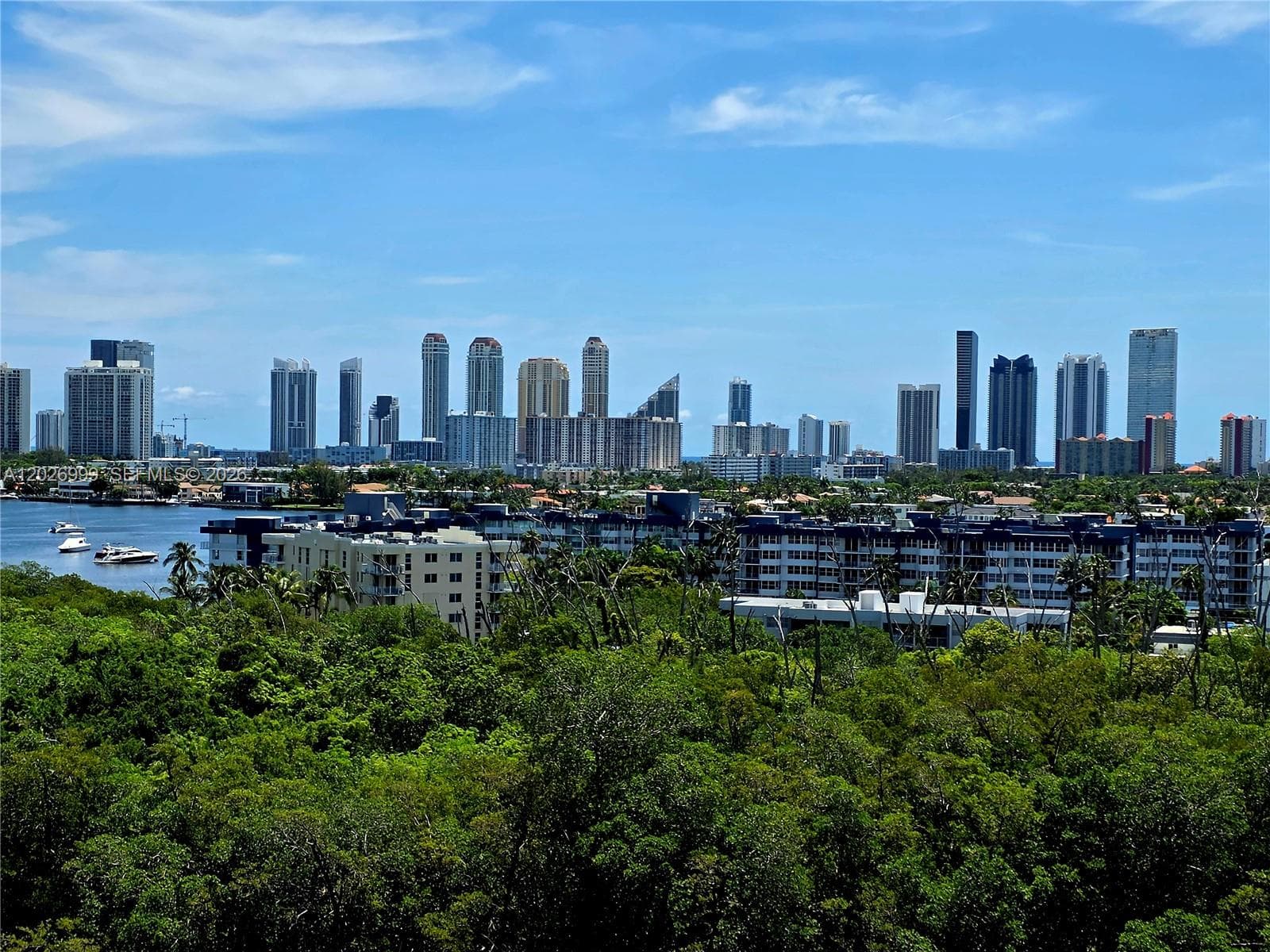 16385 Biscayne Blvd #1019 5