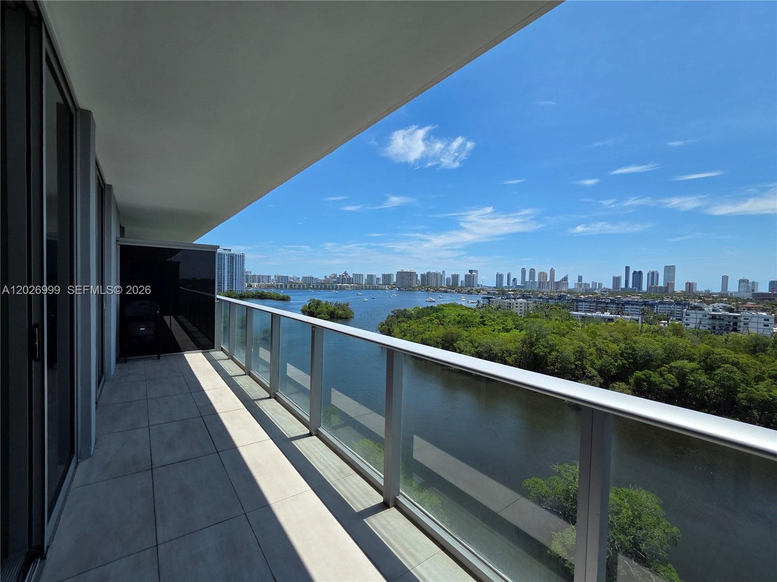 16385 Biscayne Blvd #1019 4